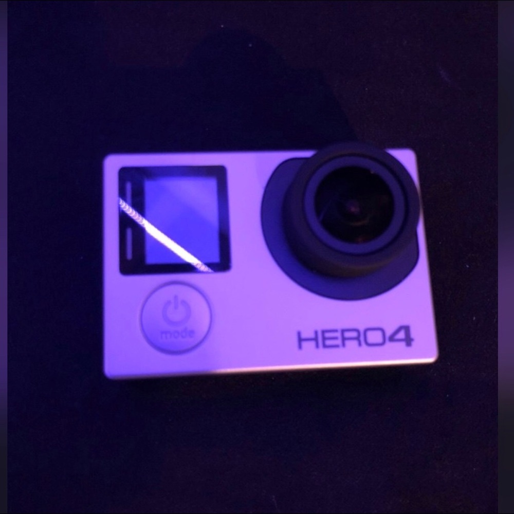 Go Pro Hero 4 - USED ONCE